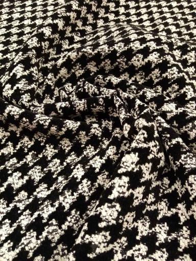 Костюмная Гусиная Лапка