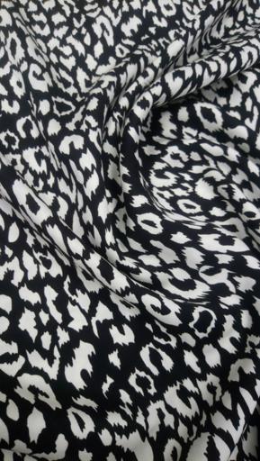 Штапель белое черное