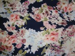 Барби Сакура на синем