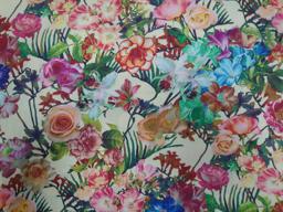 Штапель 3D Тропический рисунок  на беже