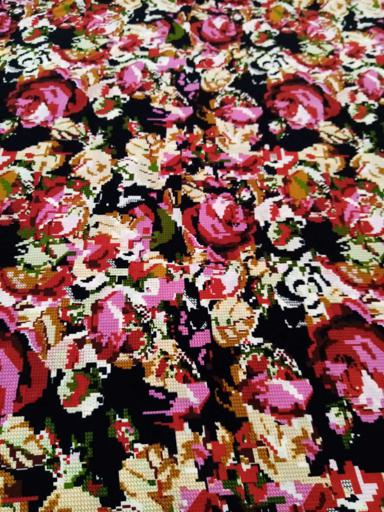 Лоренция Большие Розы Чёрный\Красный