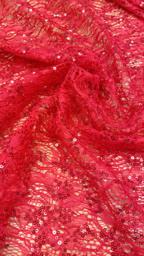 Гипюр с пайетками красный